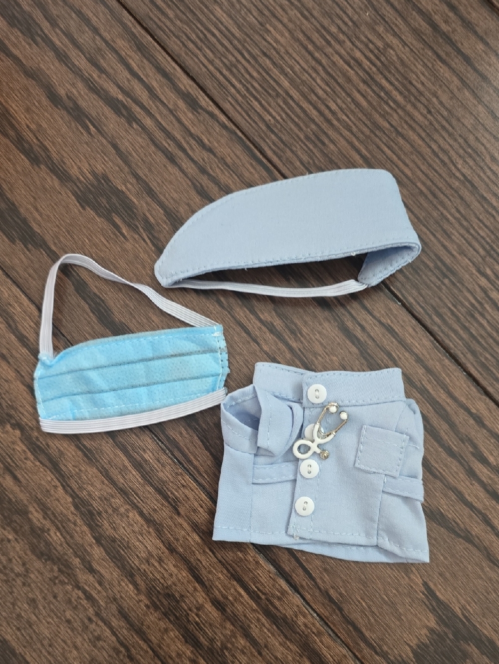 2 X Labubu OutFit DOCTOR/NURSE